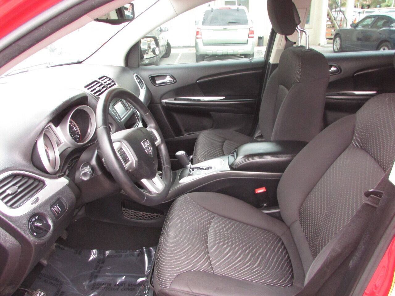 Used 2013 Dodge Journey American Value Package w/ Flexible Seating Group FWD image 20