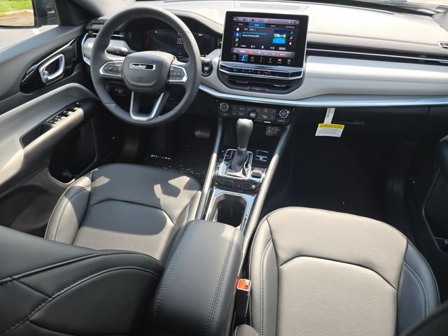 New 2026 Jeep Compass Limited w/ Sun, Sound & Navigation Group AWD/4WD image 36