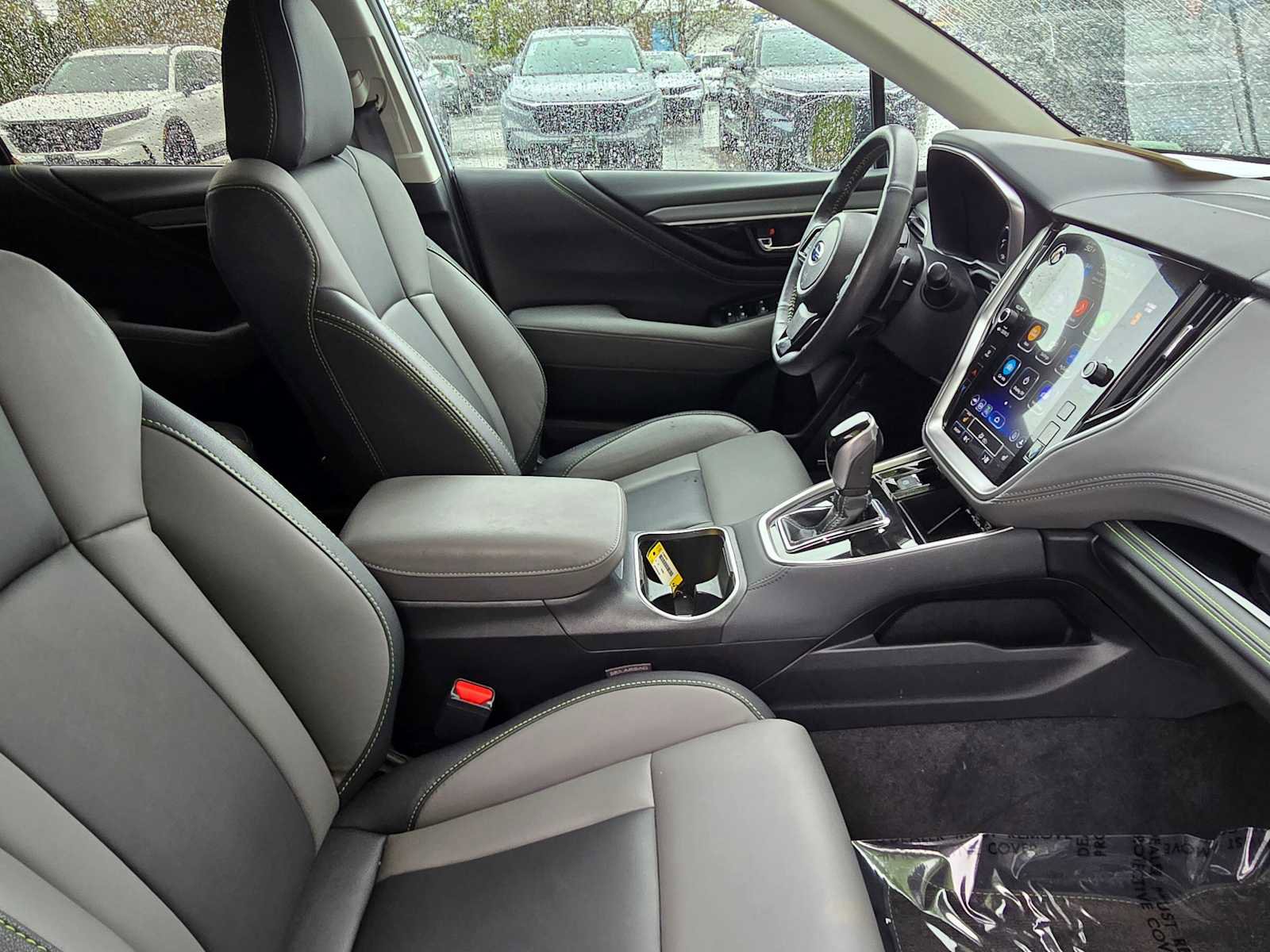Used 2024 Subaru Outback Onyx Edition AWD/4WD image 10