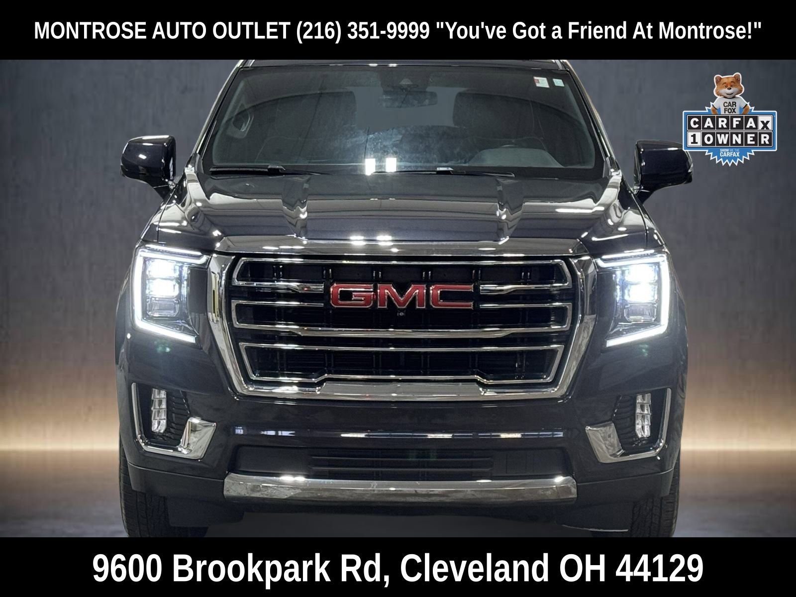Used 2023 GMC Yukon XL SLT w/ SLT Premium Package image 9