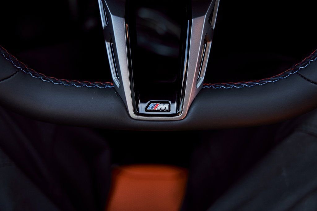 Used 2026 BMW M5 w/ Executive Package image 74