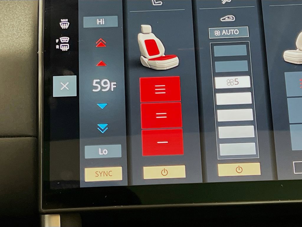 Certified 2024 Land Rover Discovery Sport S image 21