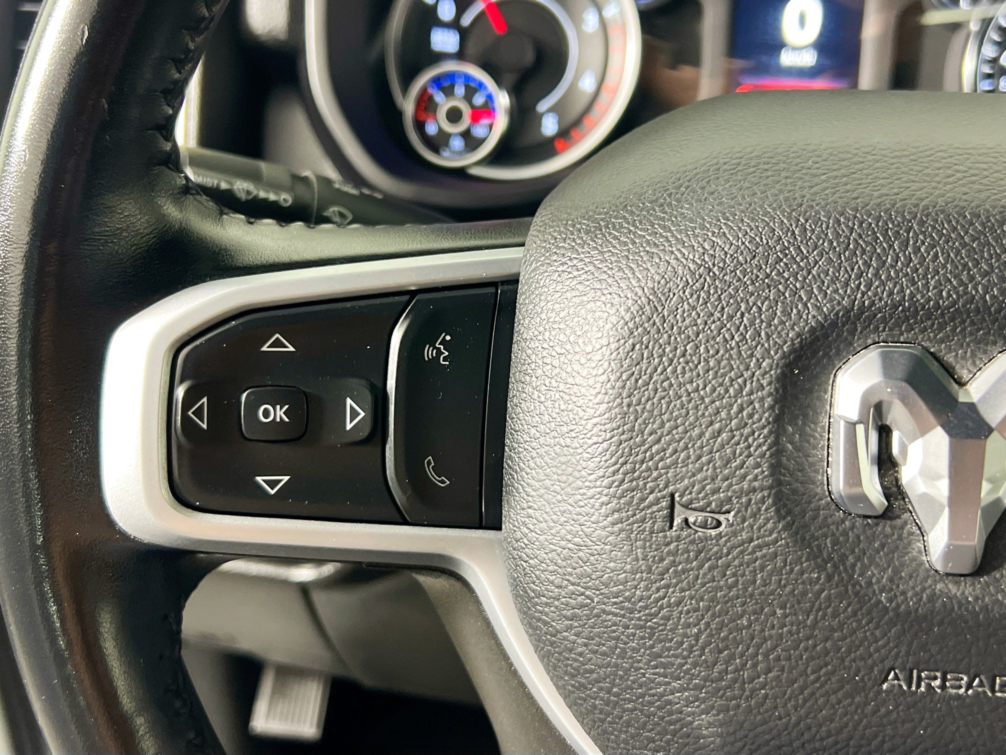 Used 2024 RAM 2500 Big Horn AWD/4WD image 18
