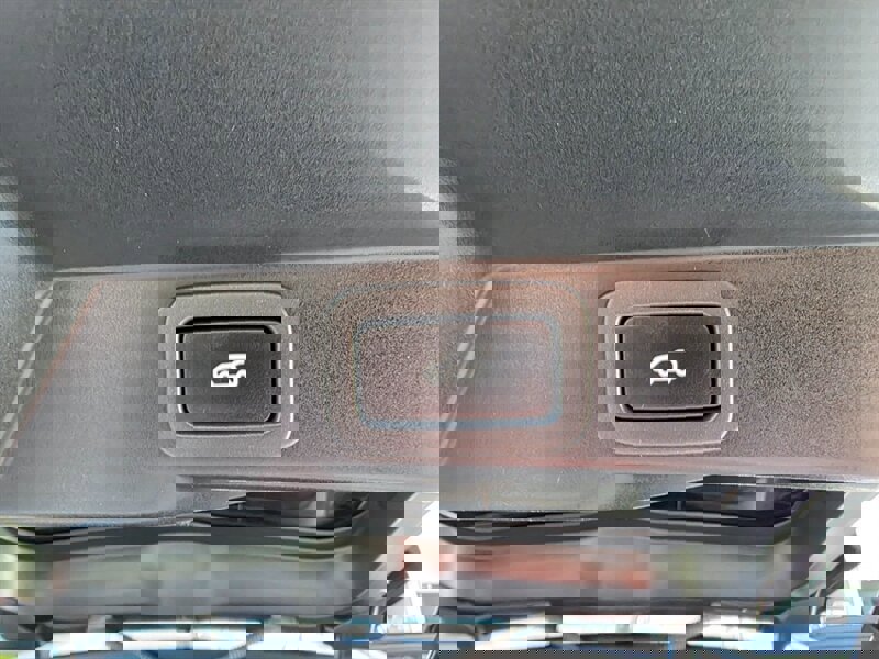 Used 2014 Land Rover Range Rover Sport Supercharged image 44