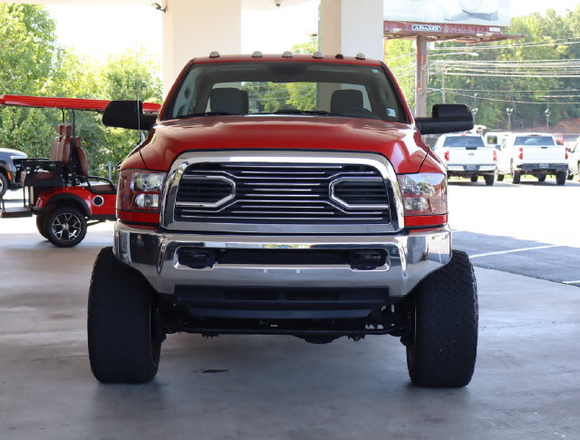 Used 2018 RAM 2500 Tradesman w/ Chrome Appearance Group AWD/4WD image 9