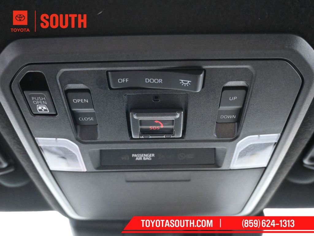 Used 2025 Toyota 4Runner TRD Off-Road Premium image 23