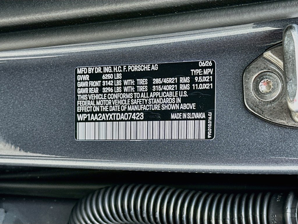 New 2026 Porsche Cayenne AWD/4WD image 31