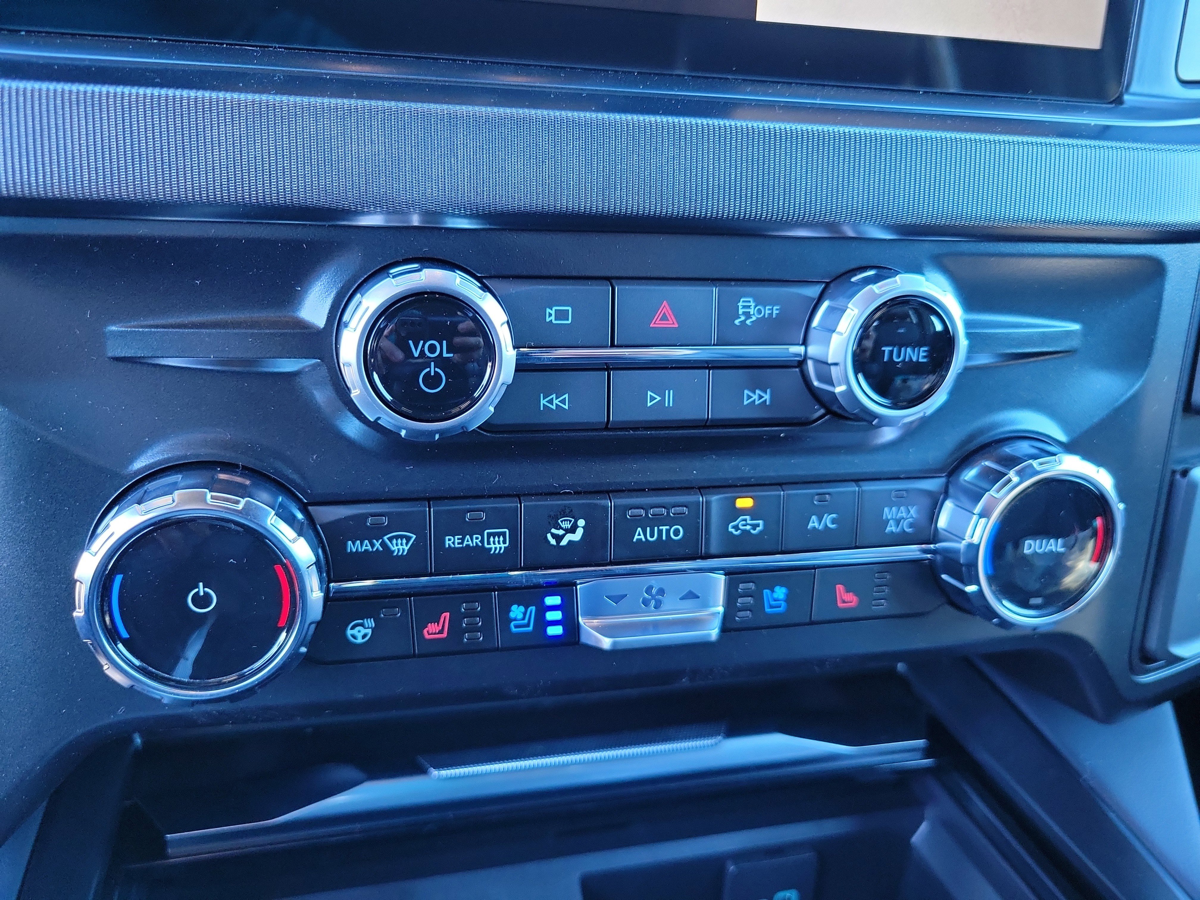 New 2026 Ford F350 Platinum image 23