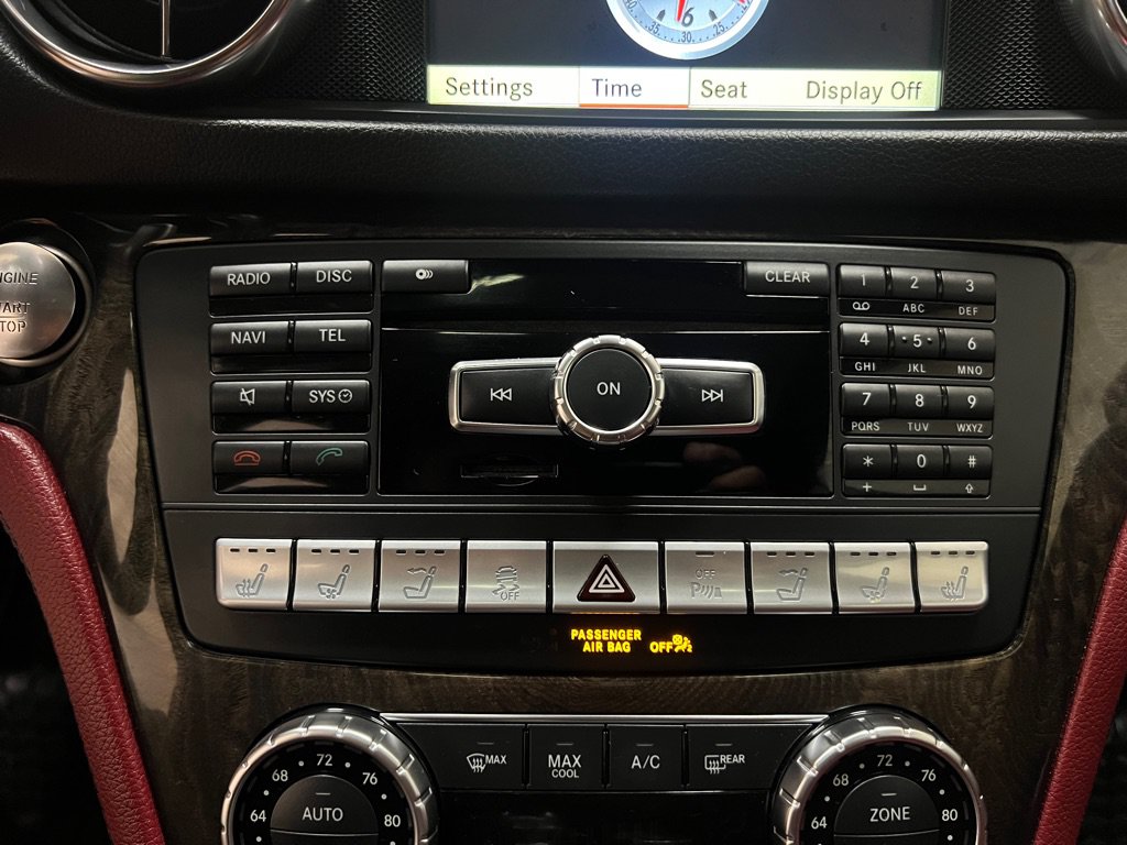 Used 2013 Mercedes-Benz SL 550 w/ Premium Pkg image 48