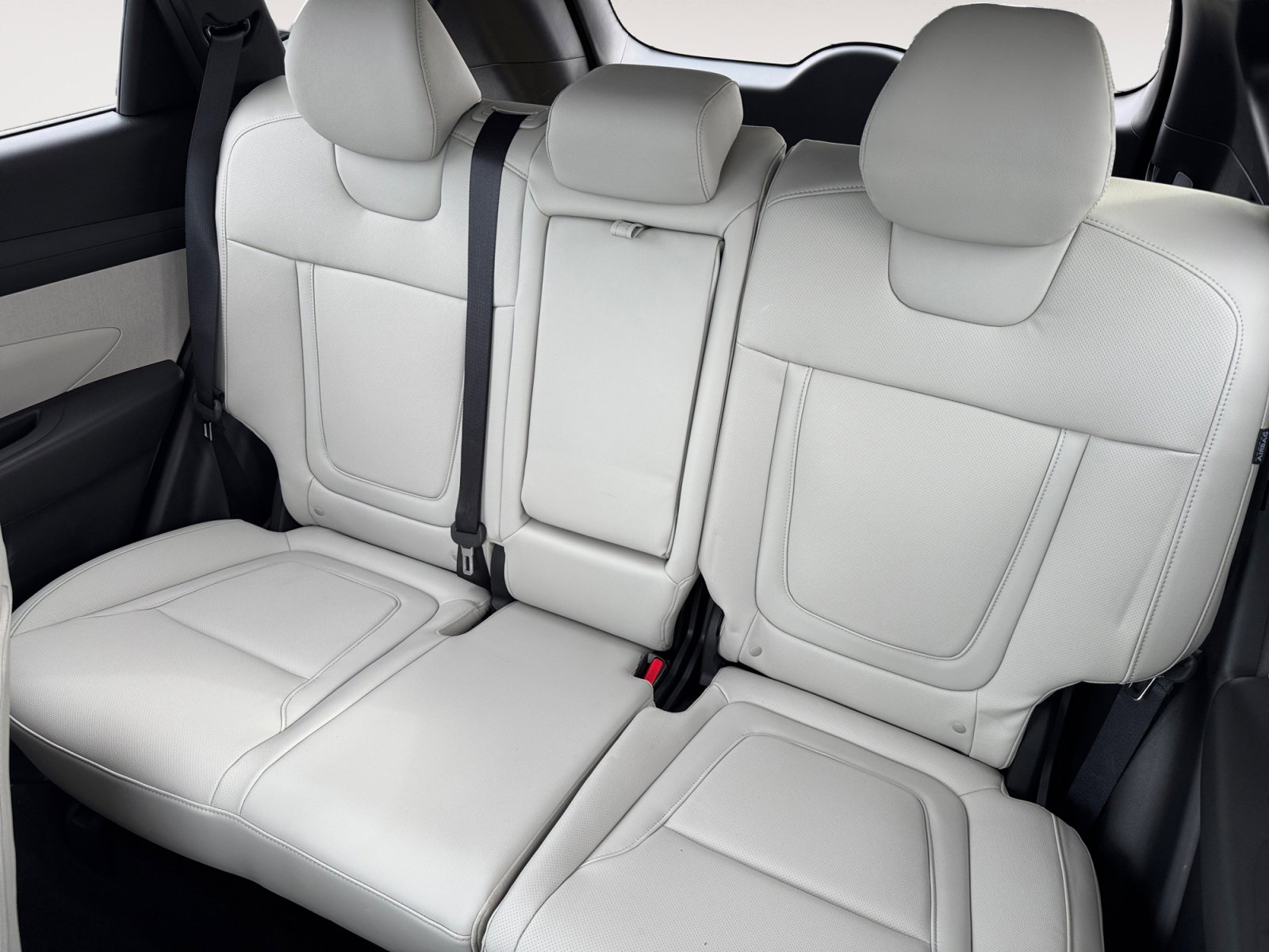 New 2025 Hyundai Tucson SEL image 16