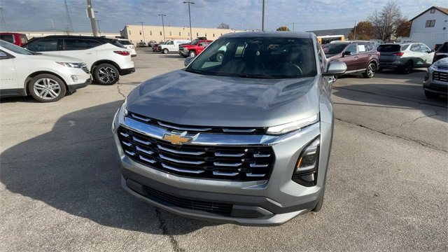 Used 2025 Chevrolet Equinox LT image 5