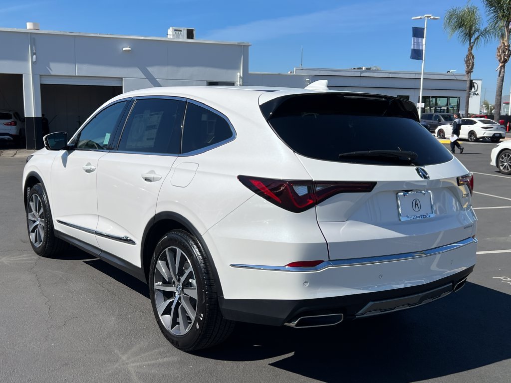 Certified 2026 Acura MDX w/ Technology Package AWD/4WD image 9