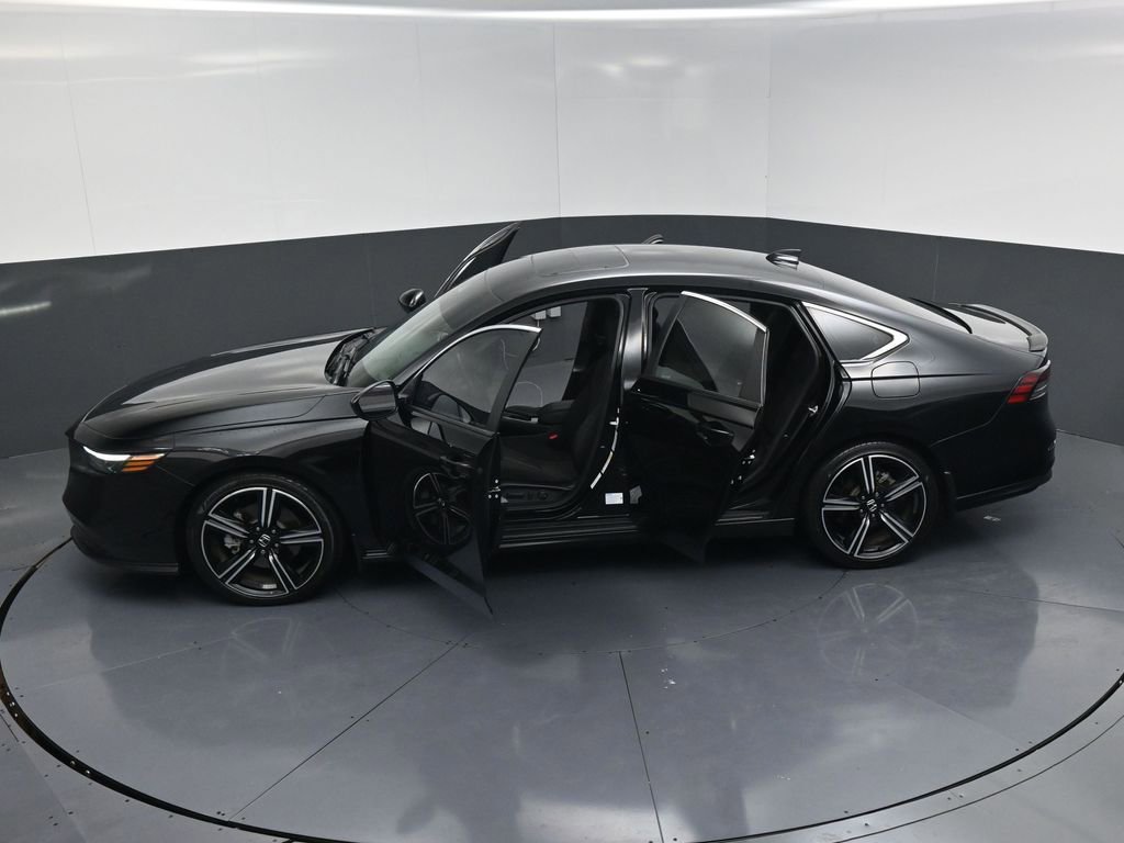 Used 2023 Honda Accord Sport image 27