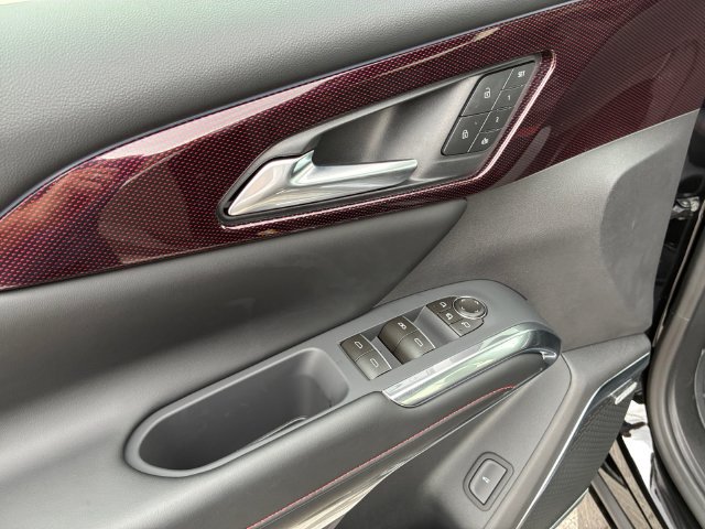 New 2027 Chevrolet Traverse RS w/ LPO, Floor Liner Package AWD/4WD image 12