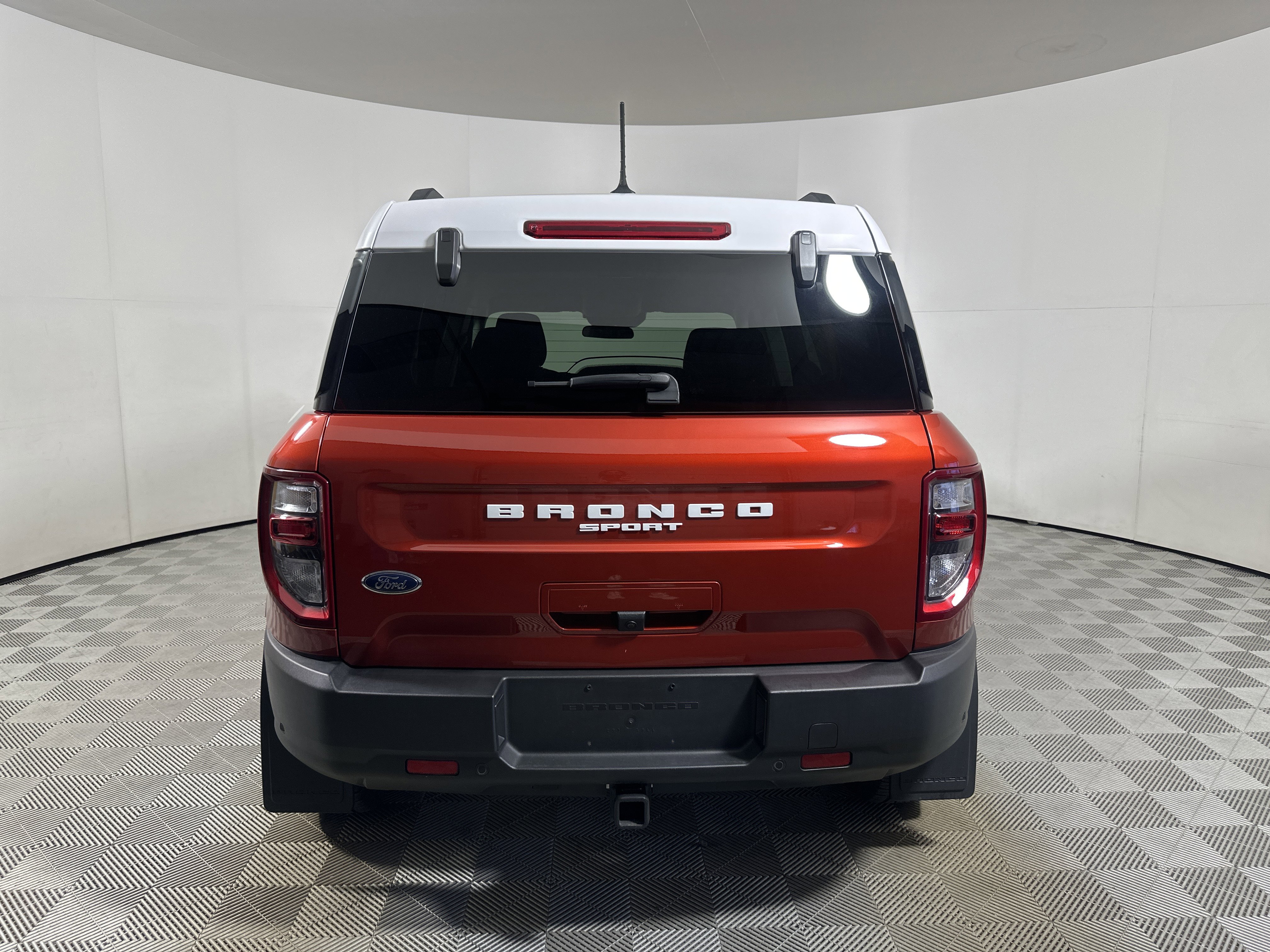 Certified 2023 Ford Bronco Sport Heritage w/ Heritage Convenience Package AWD/4WD image 6