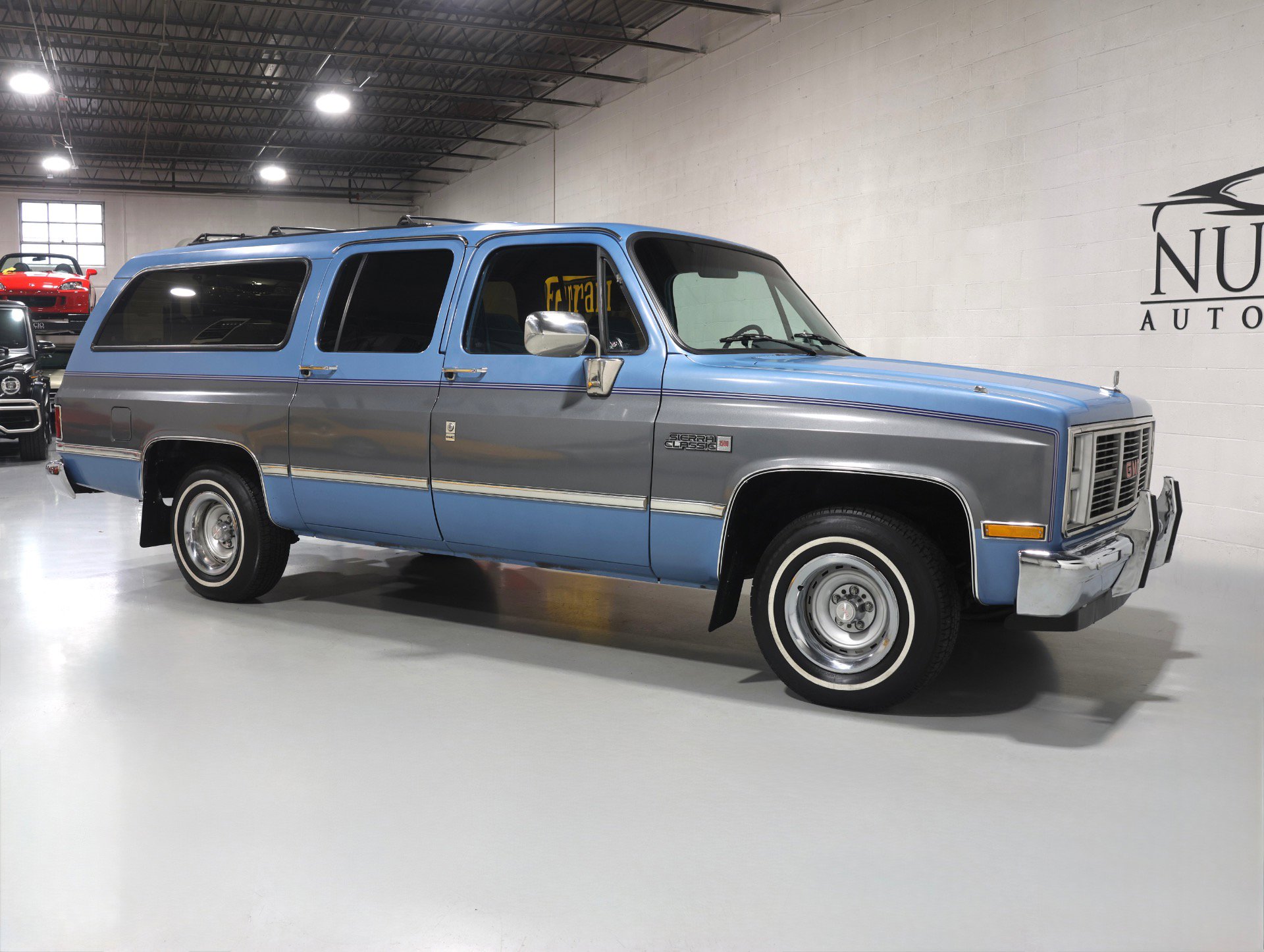 Used 1987 GMC Suburban 2WD image 18