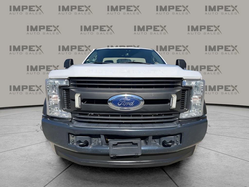 Used 2019 Ford F550 4x4 Regular Cab Super Duty image 37