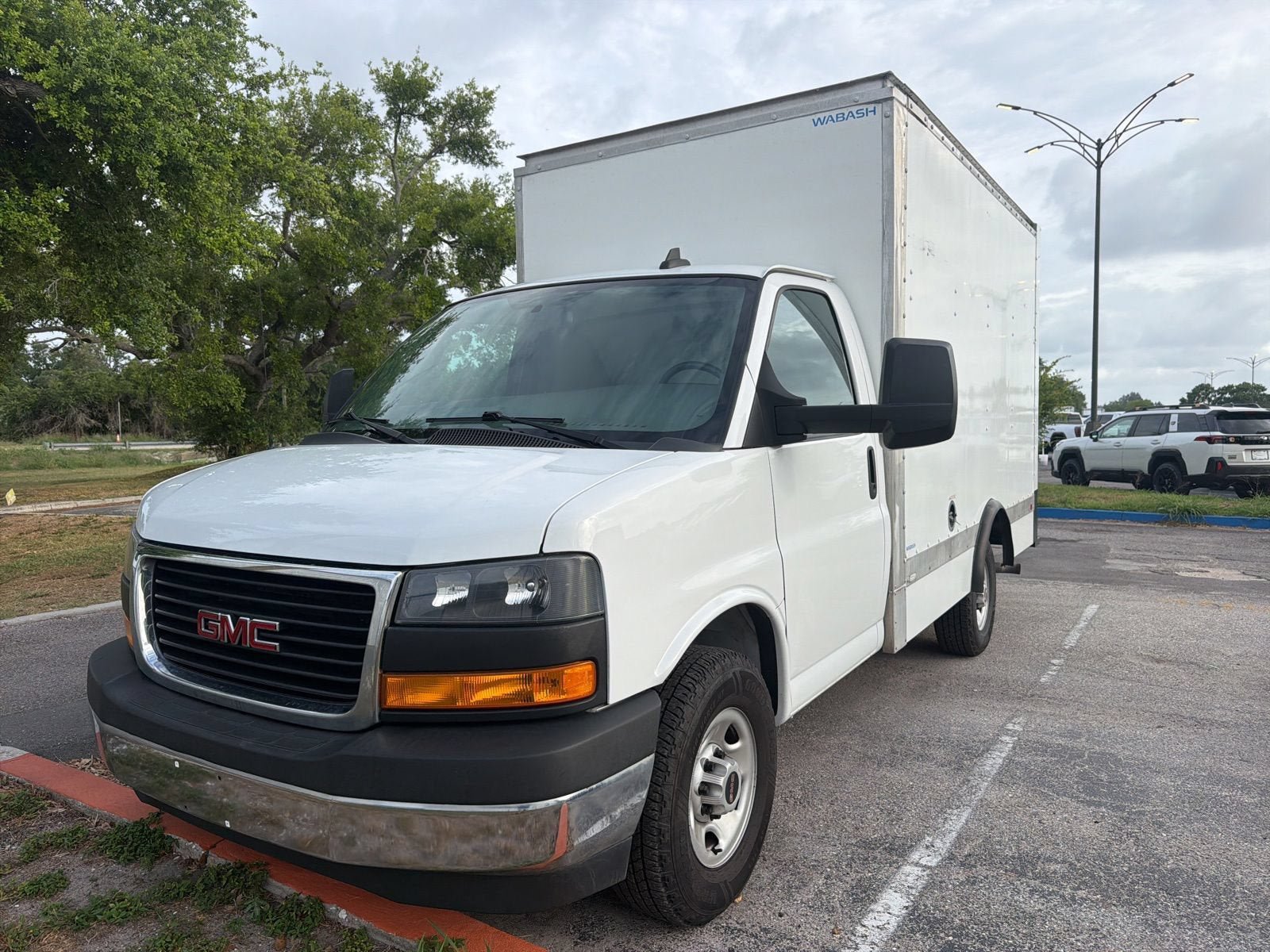 Used 2023 GMC Savana 3500 w/ Power Convenience Package RWD image 4