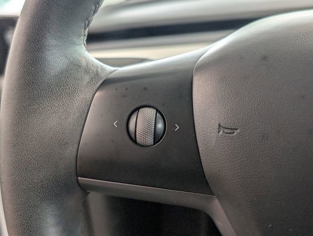 Used 2023 Tesla Model 3 Standard Range RWD image 22