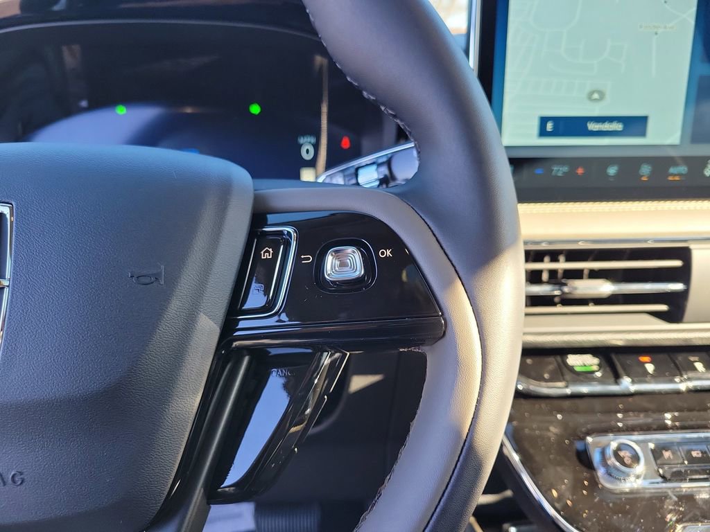 New 2026 Lincoln Corsair Premiere image 24