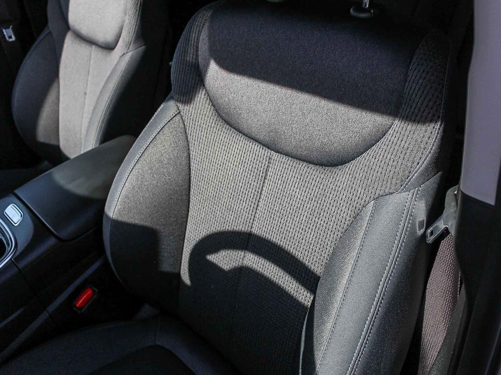 Certified 2022 Hyundai Santa Fe SEL w/ Cargo Package image 26