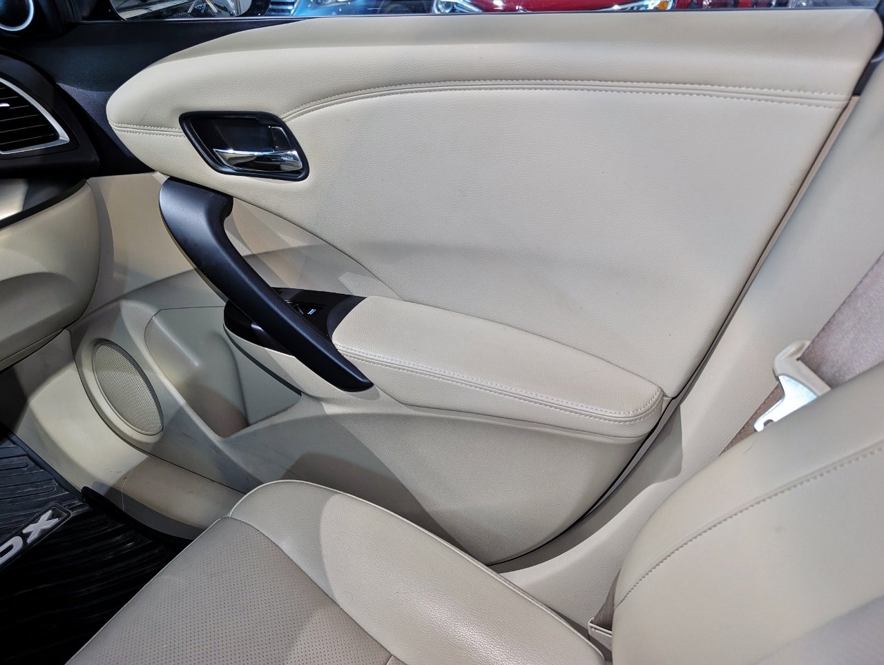Used 2016 Acura RDX AWD w/ Technology Package image 39