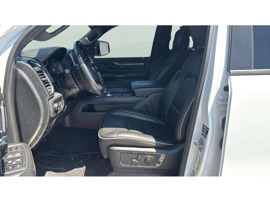 Used 2022 RAM 1500 Limited w/ Night Edition AWD/4WD image 10