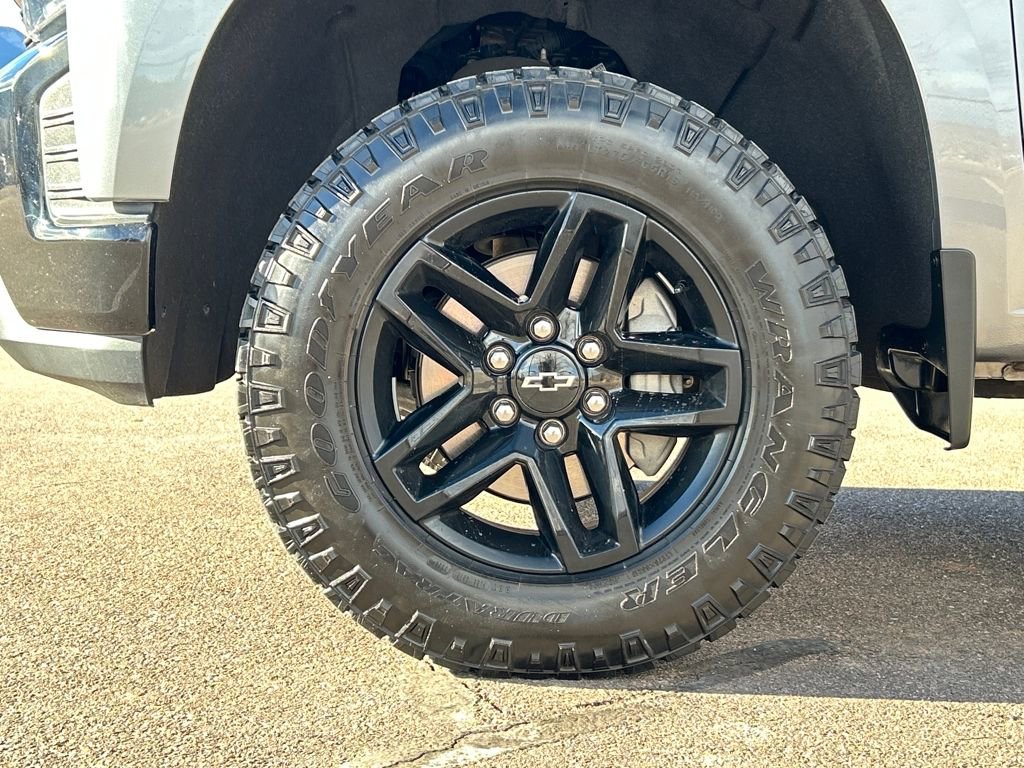 Used 2021 Chevrolet Silverado 1500 LT Trail Boss w/ Convenience Package II image 29