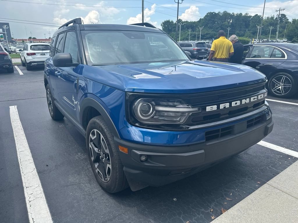 Used 2024 Ford Bronco Sport Outer Banks w/ Tech Package AWD/4WD image 3