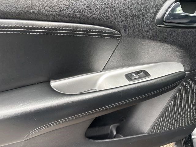 Used 2014 Dodge Journey Limited image 31