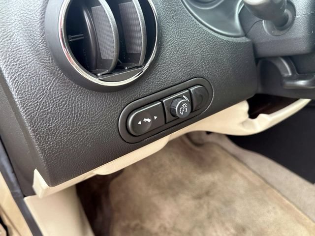 Used 2006 Pontiac G6 Sedan w/ Drivers Package FWD image 17