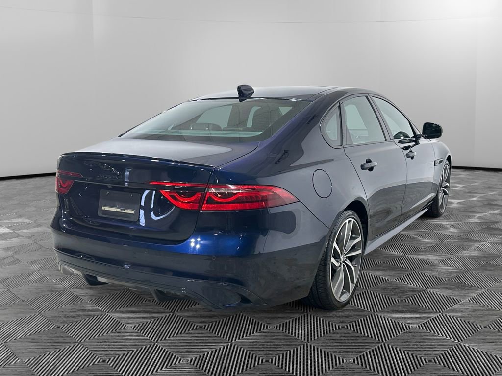 Used 2024 Jaguar XF R-Dynamic SE image 5