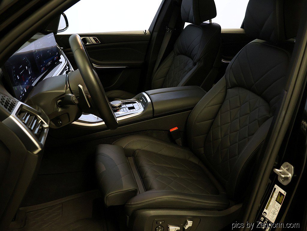 Certified 2025 BMW X5 M60i w/ Climate Comfort Package image 10