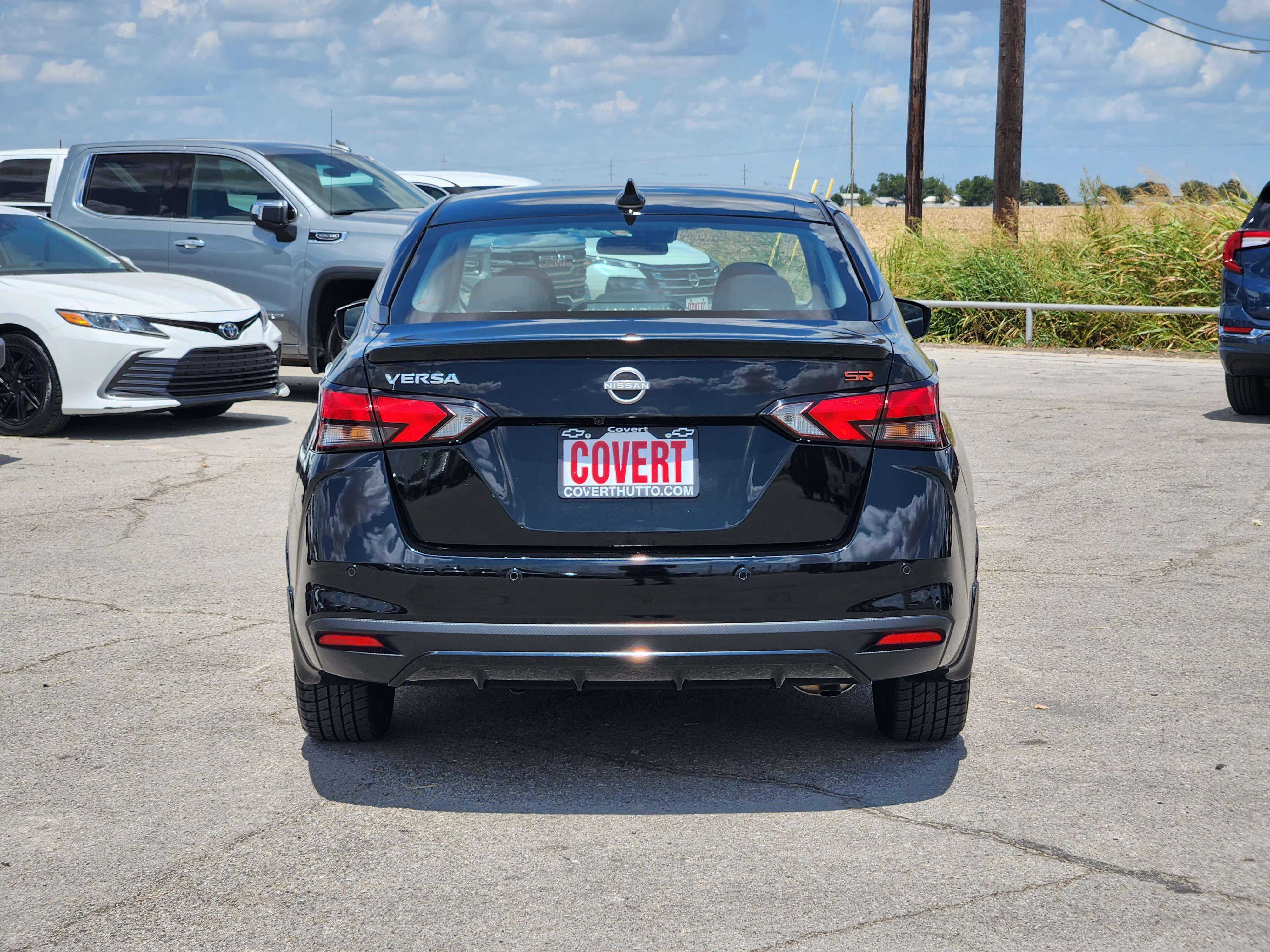 Used 2025 Nissan Versa SR w/ Trunk Package FWD image 6