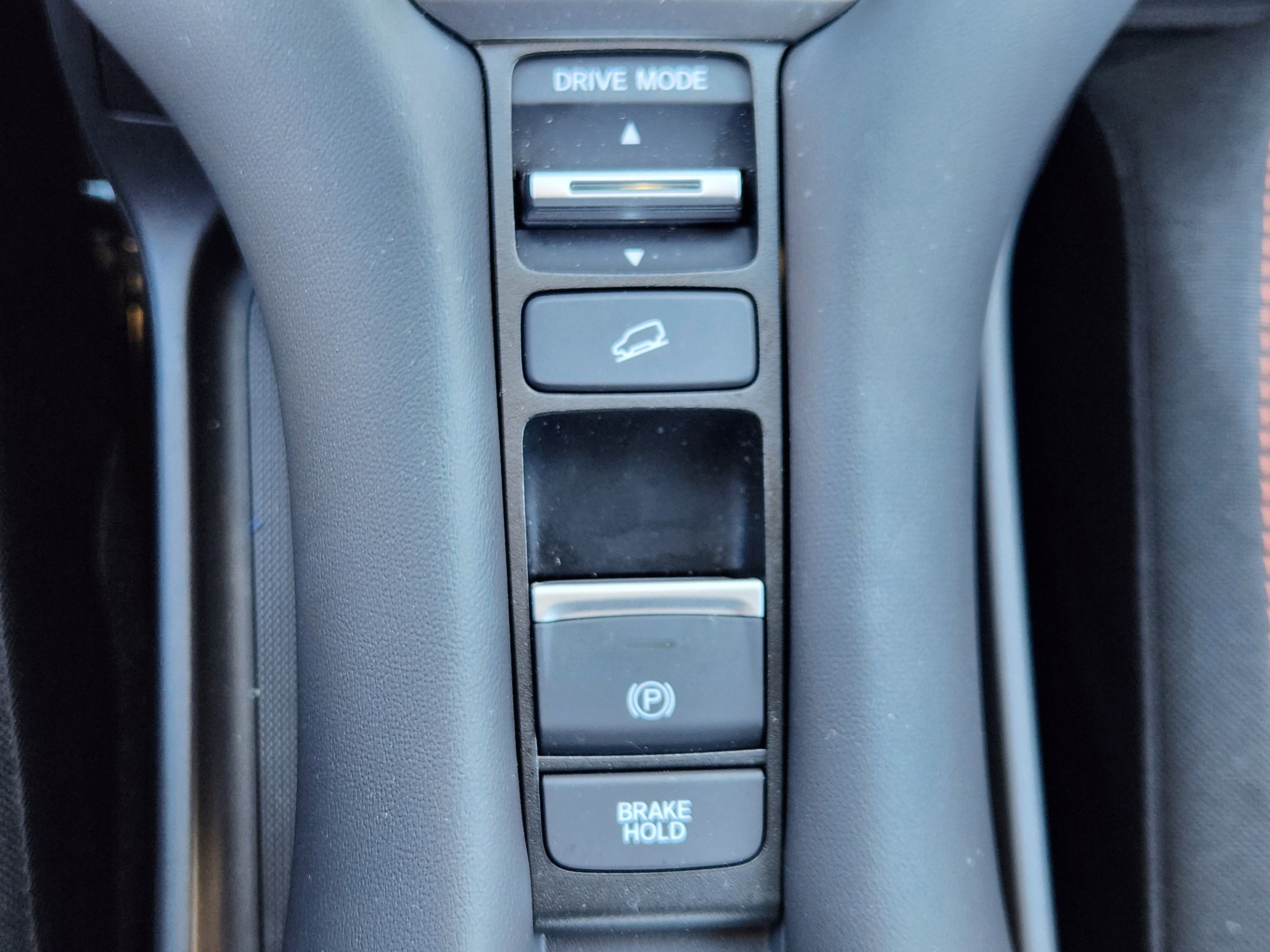 Certified 2026 Honda HR-V Sport image 21