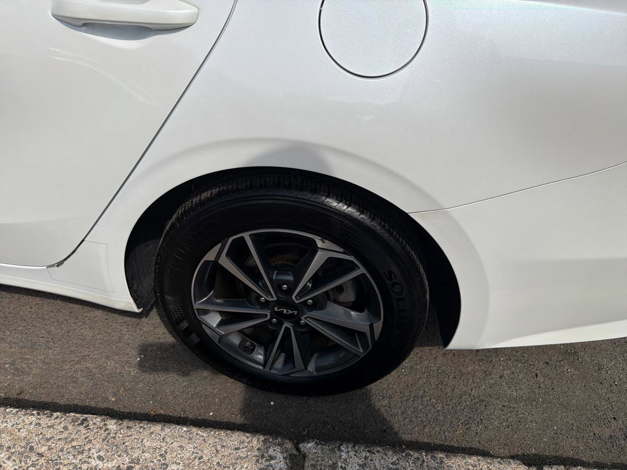 Used 2023 Kia Forte LXS FWD image 12