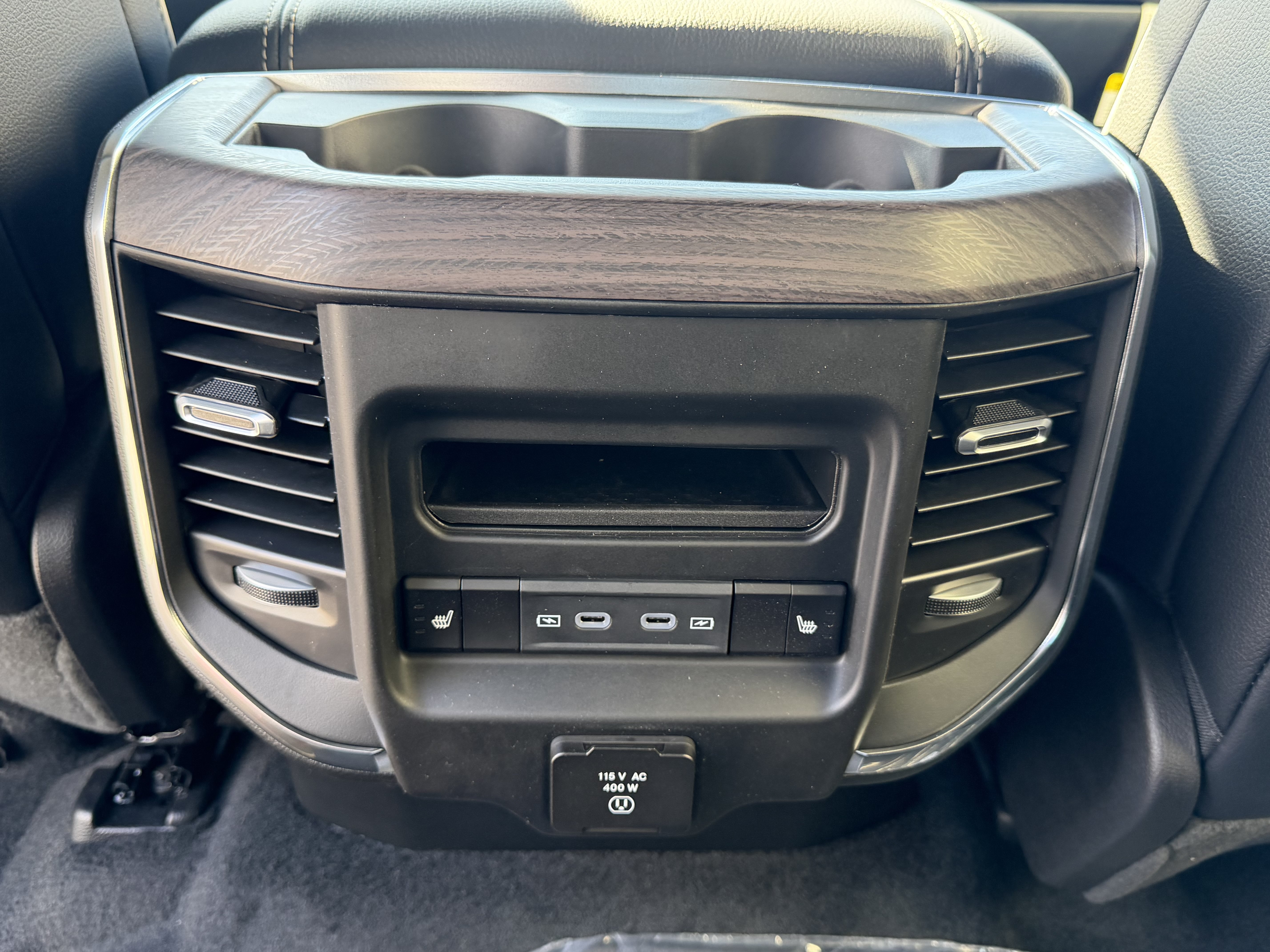 New 2026 RAM 1500 Laramie w/ Night Edition RWD image 30
