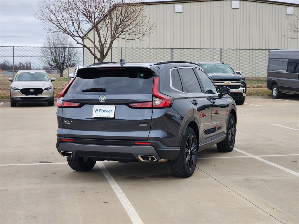 Used 2025 Honda CR-V Sport Touring image 7