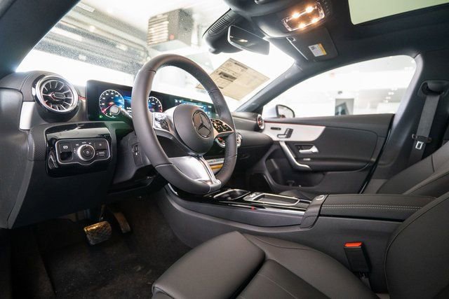 New 2026 Mercedes-Benz CLA 250 4MATIC image 4