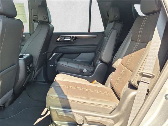 New 2026 Chevrolet Tahoe High Country AWD/4WD image 14