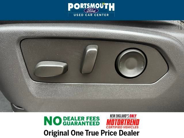 Used 2024 Chevrolet Silverado 1500 High Country w/ Technology Package image 27