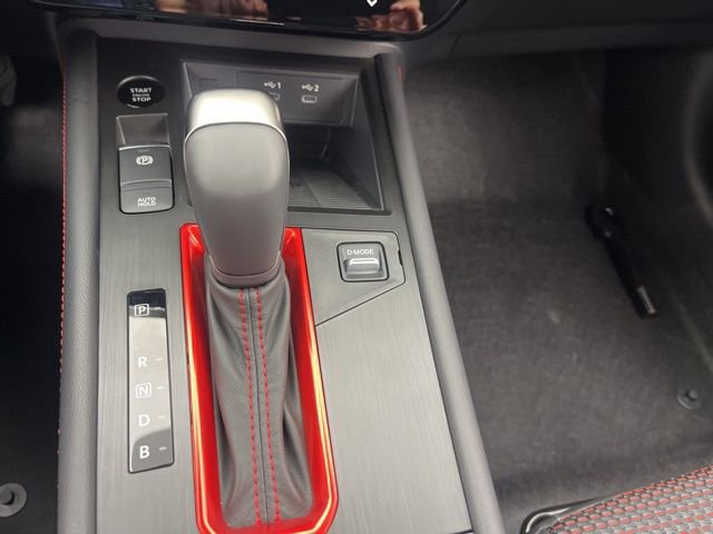 New 2026 Nissan Kicks SR image 17