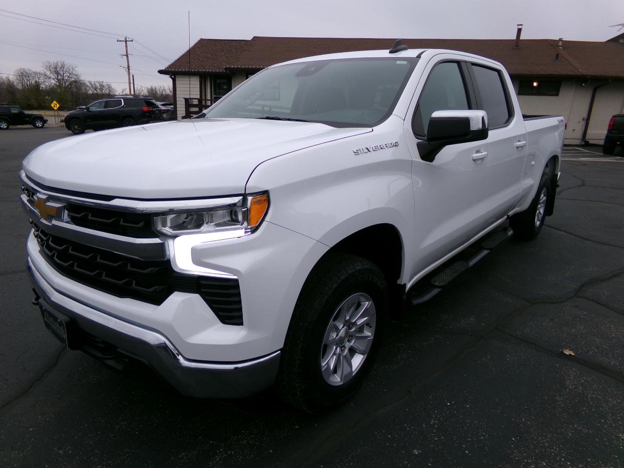 Used 2023 Chevrolet Silverado 1500 LT w/ Work Truck Package image 7