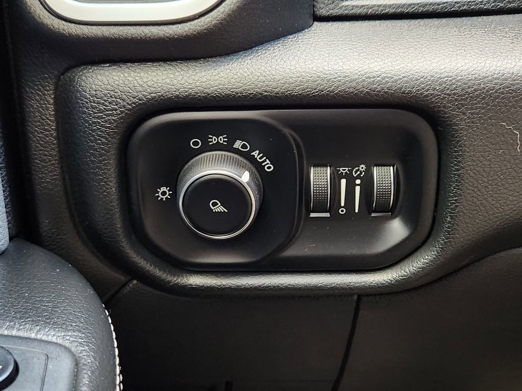 Used 2019 RAM 2500 Big Horn image 22