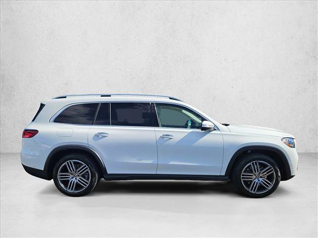 Used 2025 Mercedes-Benz GLS 450 4MATIC video 4