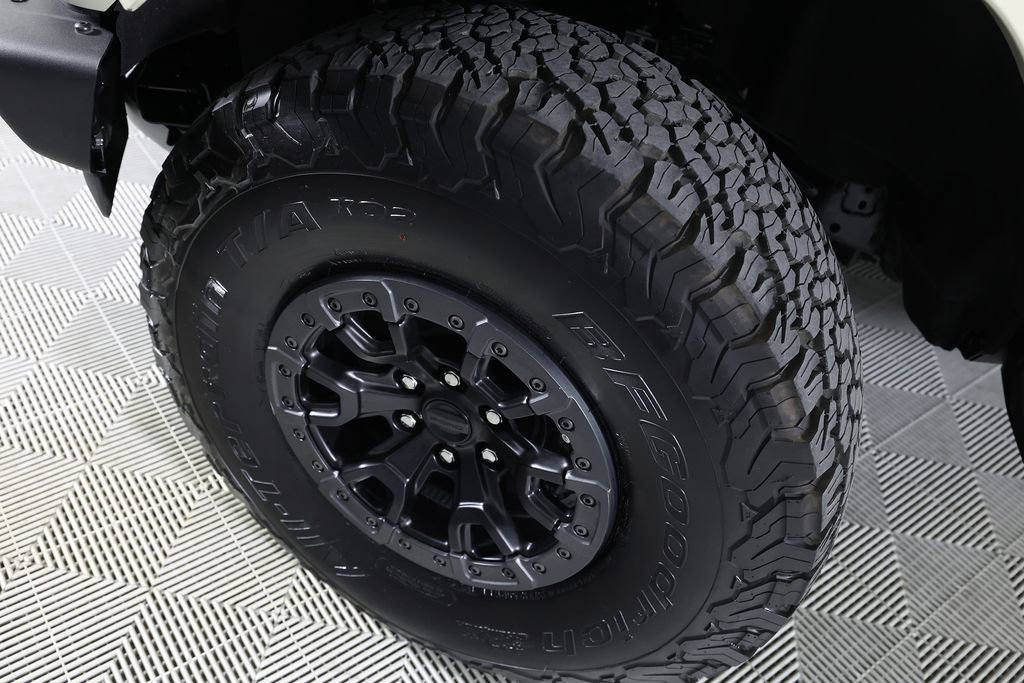 Used 2025 Ford Bronco Raptor w/ Interior Carbon Fiber Pack AWD/4WD image 43