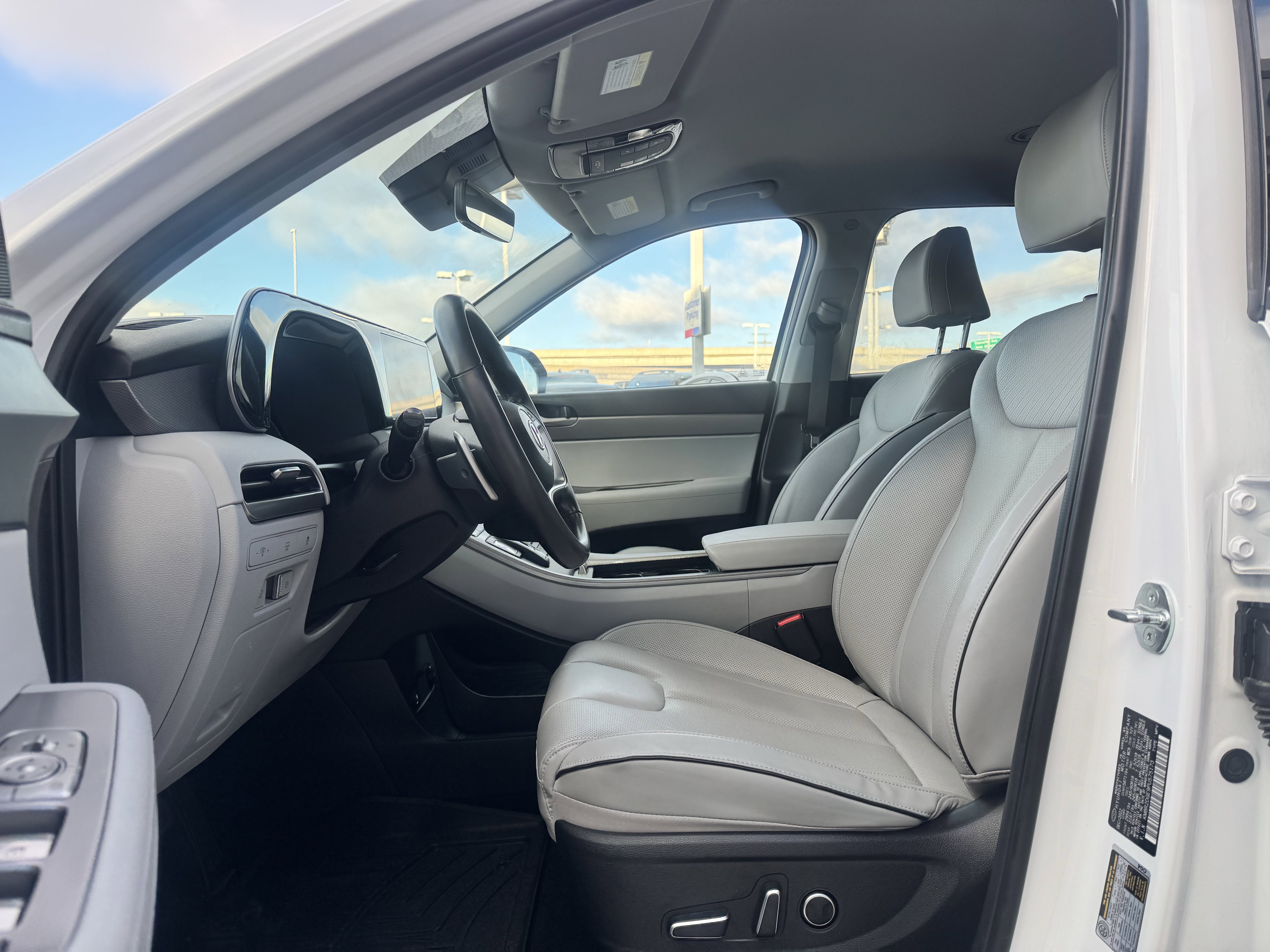 Used 2023 Hyundai Palisade SEL image 9