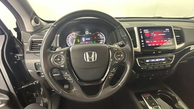 Used 2017 Honda Pilot Elite image 14