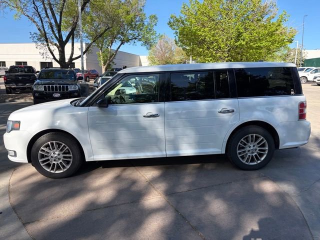 Used 2016 Ford Flex SEL w/ Equipment Group 201A AWD/4WD image 2
