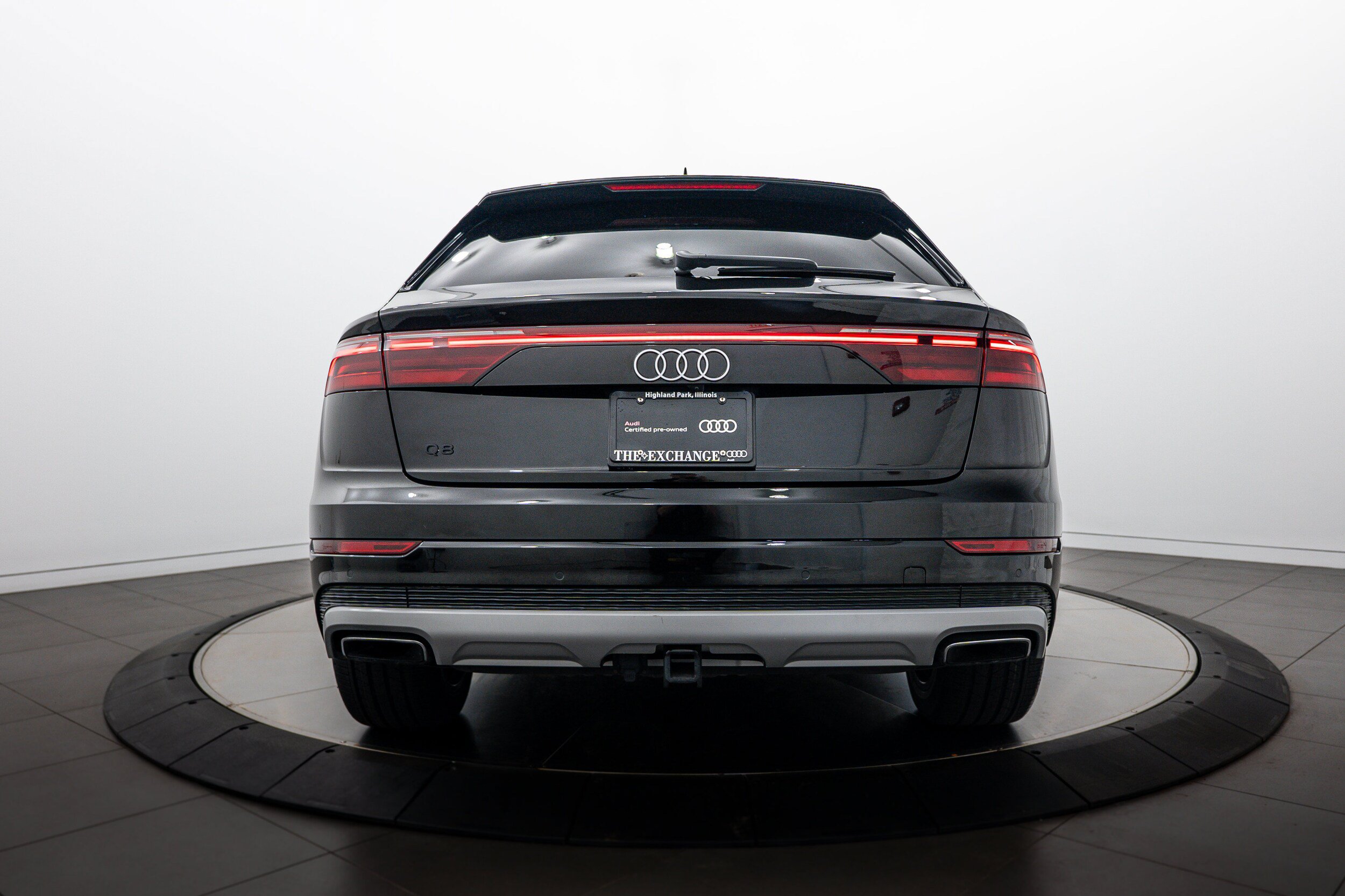 Certified 2024 Audi Q8 Prestige w/ Prestige Package AWD/4WD image 22